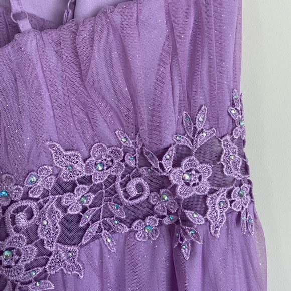 City Triangles Elegant Lavender Evening Gown Prom Dress Tulle Embroidered Floral - Picture 13 of 16